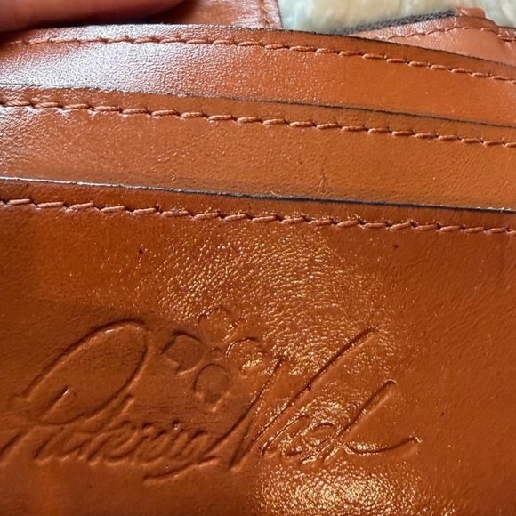 Patricia Nash Cassis ID Wallet Floral Full Grain Leather Floral 4.75x3.75 - Picture 5 of 5